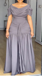 Vestido de Mujer con Cola de Pez y Hombros Descubiertos