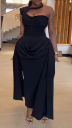 Vestido de fiesta elegante con cuello halter y cuentas de uñas, hombros con empalmes para mujer