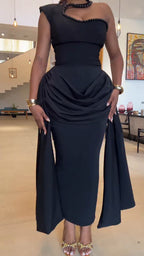 Vestido de fiesta elegante con cuello halter y cuentas de uñas, hombros con empalmes para mujer