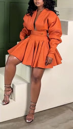 Conjunto elegante de abrigo con cuello en V profundo y falda plisada de cintura alta para mujer