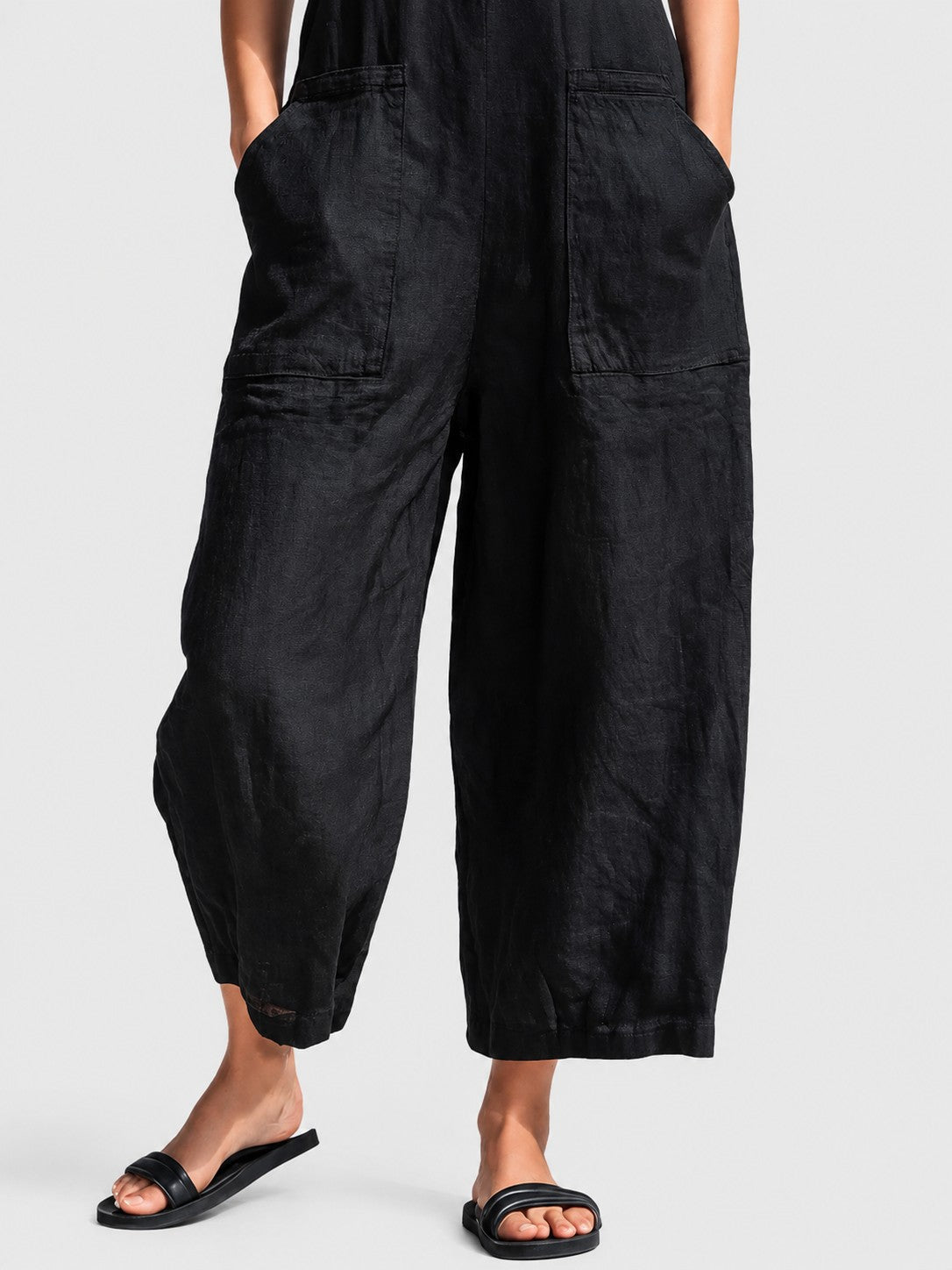 Black Linen-Blend Stand Collar Sleeveless Jumpsuit