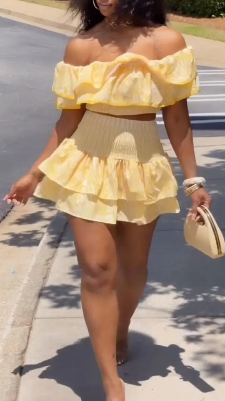 Floral Ruffle Off-Shoulder Two-Piece Skort Set