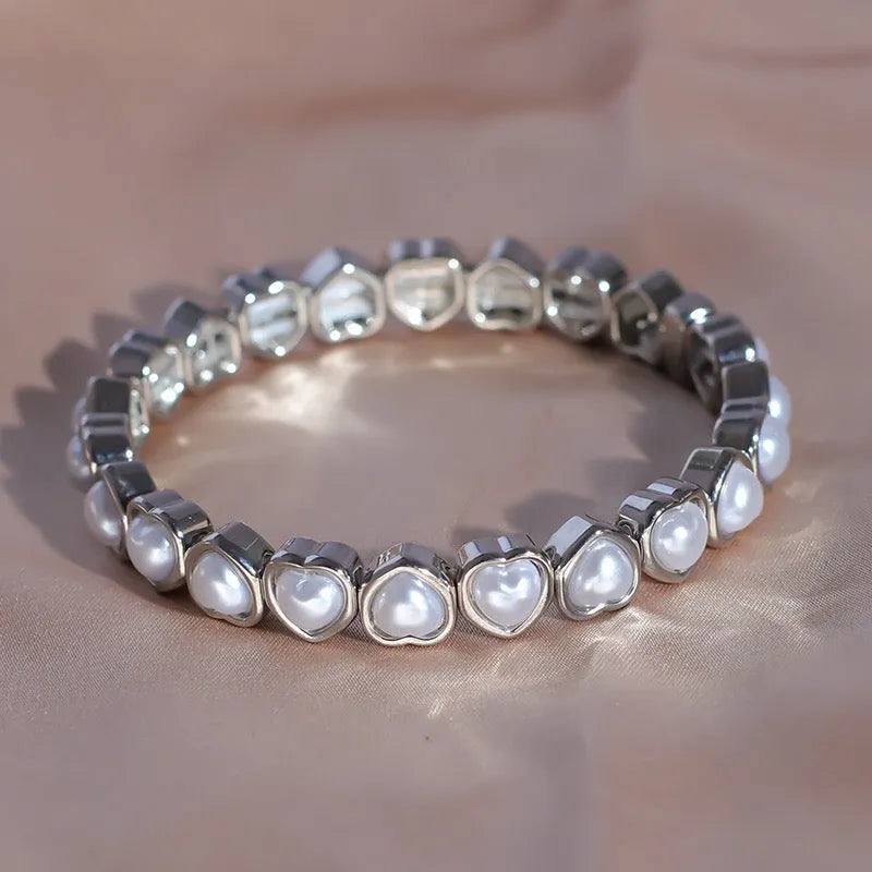Heart-shaped Elastic Rope Bracelet