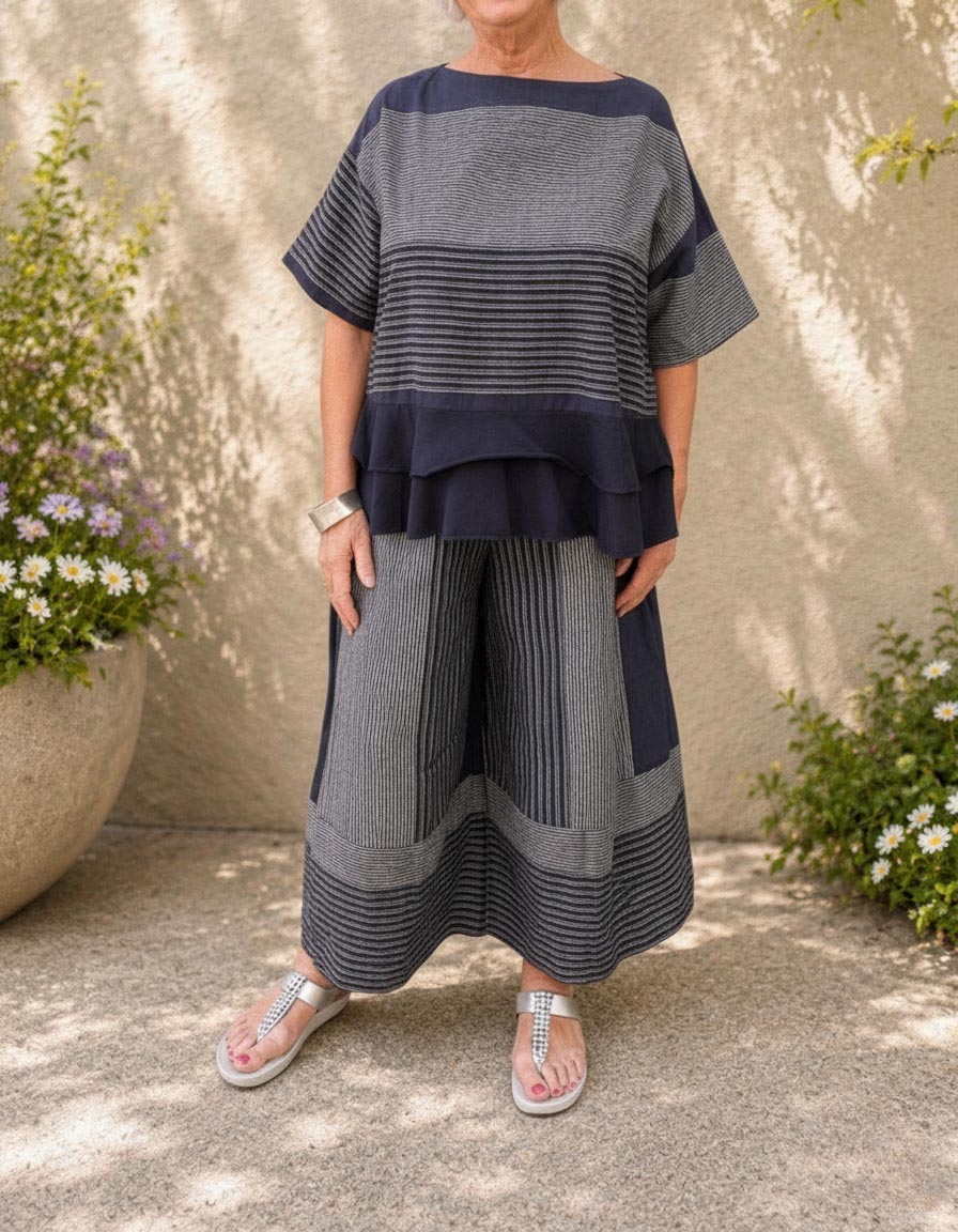 New Arrival🔥Women's Loose Casual Striped Two-Piece Set with Tiered Hem Top & Wide-Leg Pants