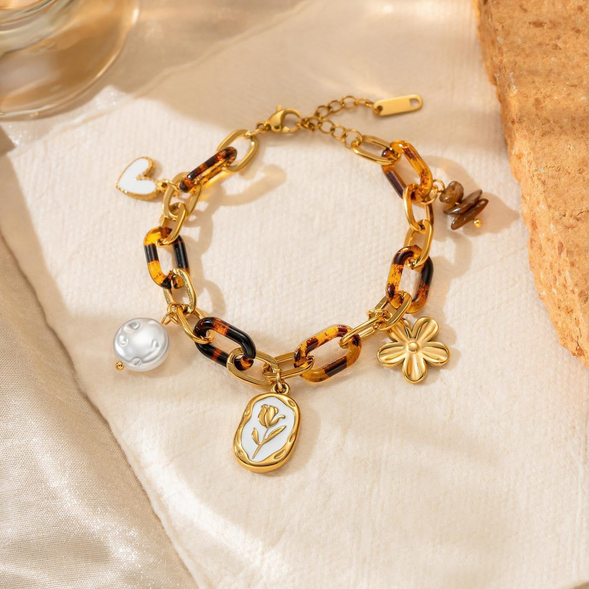 Easy To Love Tortoiseshell Chain Bracelet