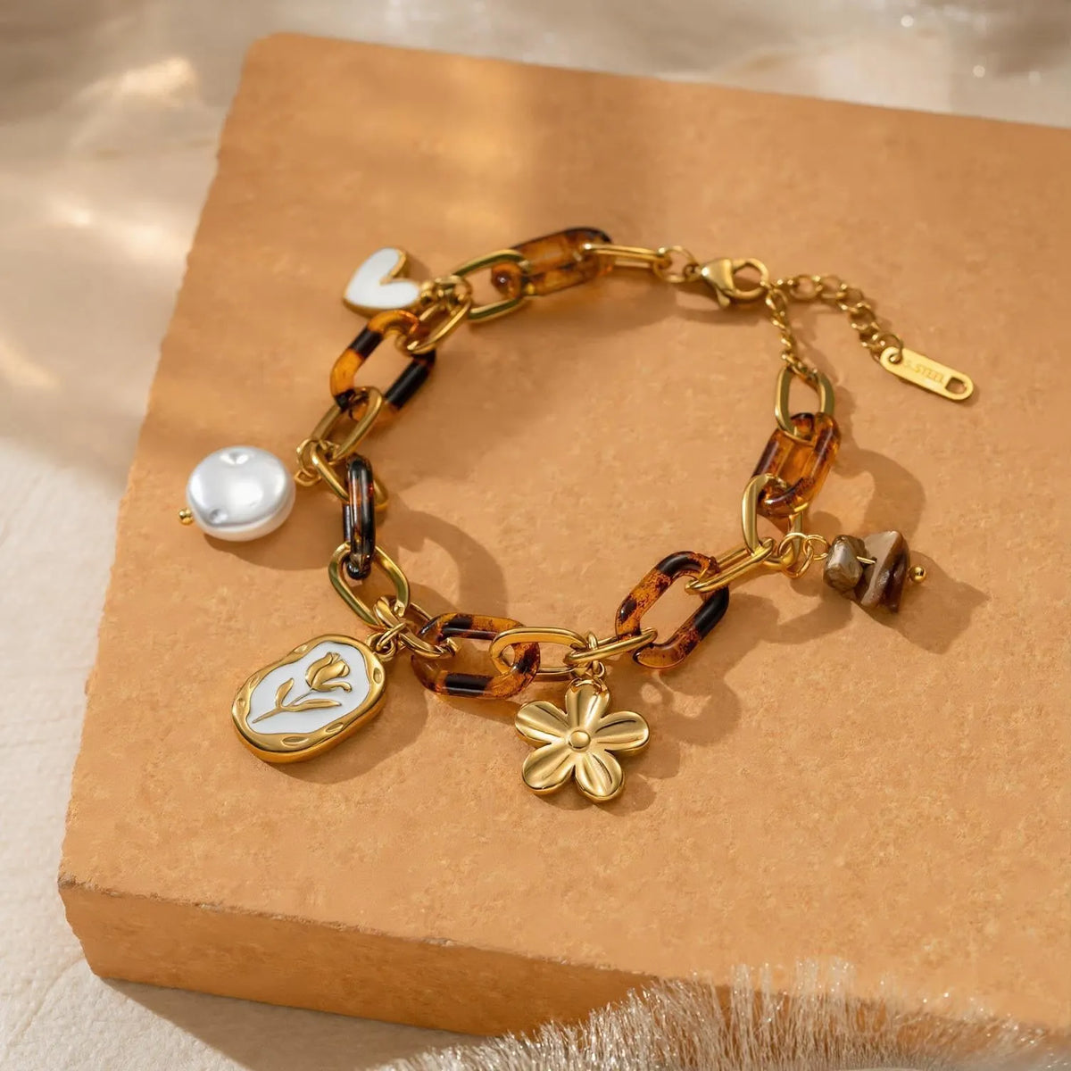 Easy To Love Tortoiseshell Chain Bracelet