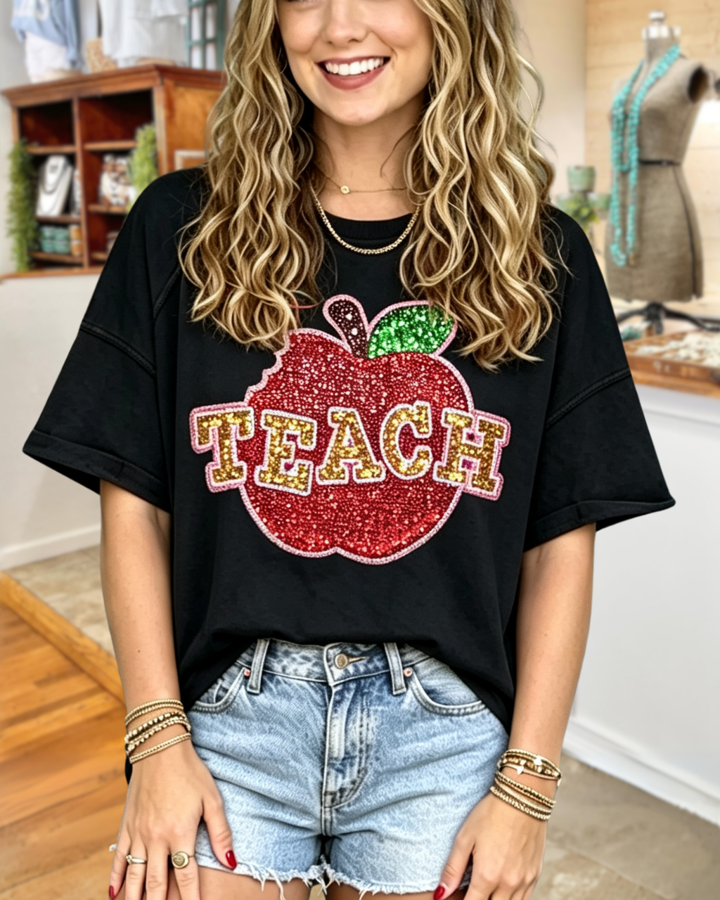 TEACH Apple Sequin T-shirt
