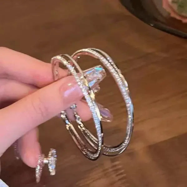 Hoop Earrings Collection — 28 Styles