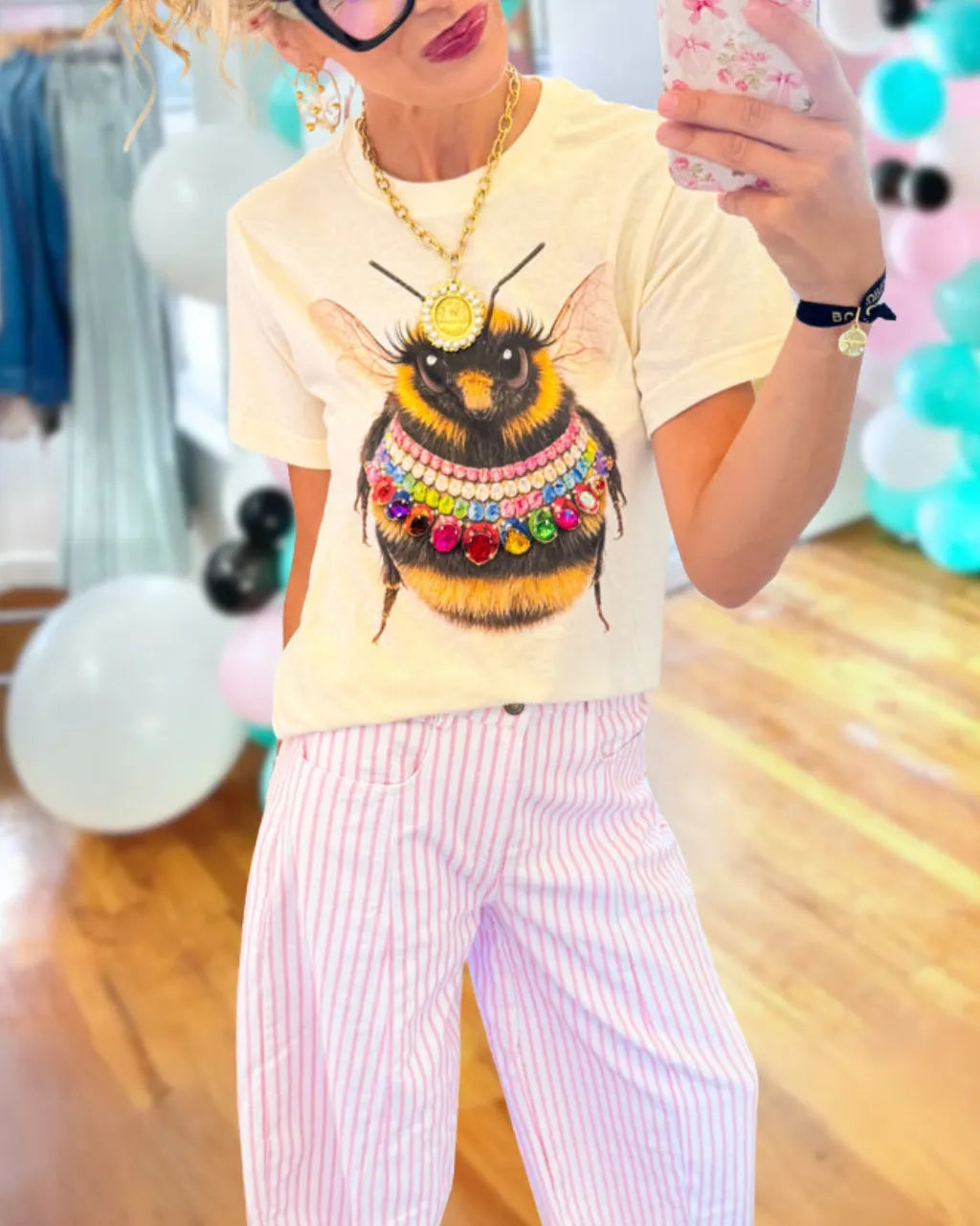 Jeweled Bee Collar Print Top