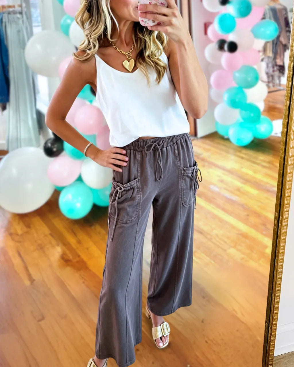 Minimalist Washed Wide-Leg Pants