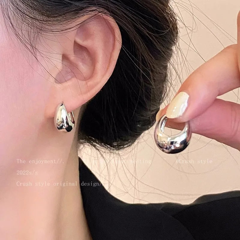 Hoop Earrings Collection — 28 Styles
