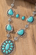 Women's Western Retro Turquoise Necklace Jewelry Set